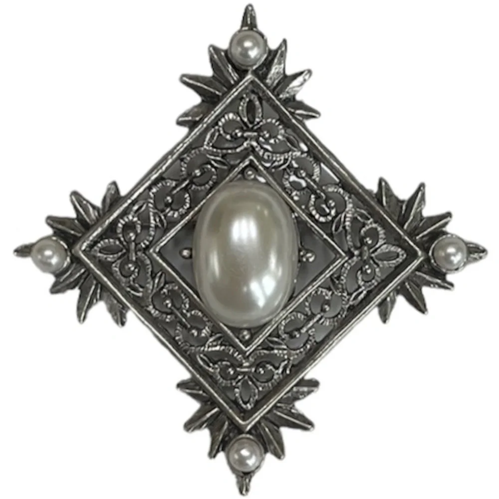 Vintage Pearl Brooch Pin Pendant Ornate Victorian Fleur De Lis Gunne Filigree